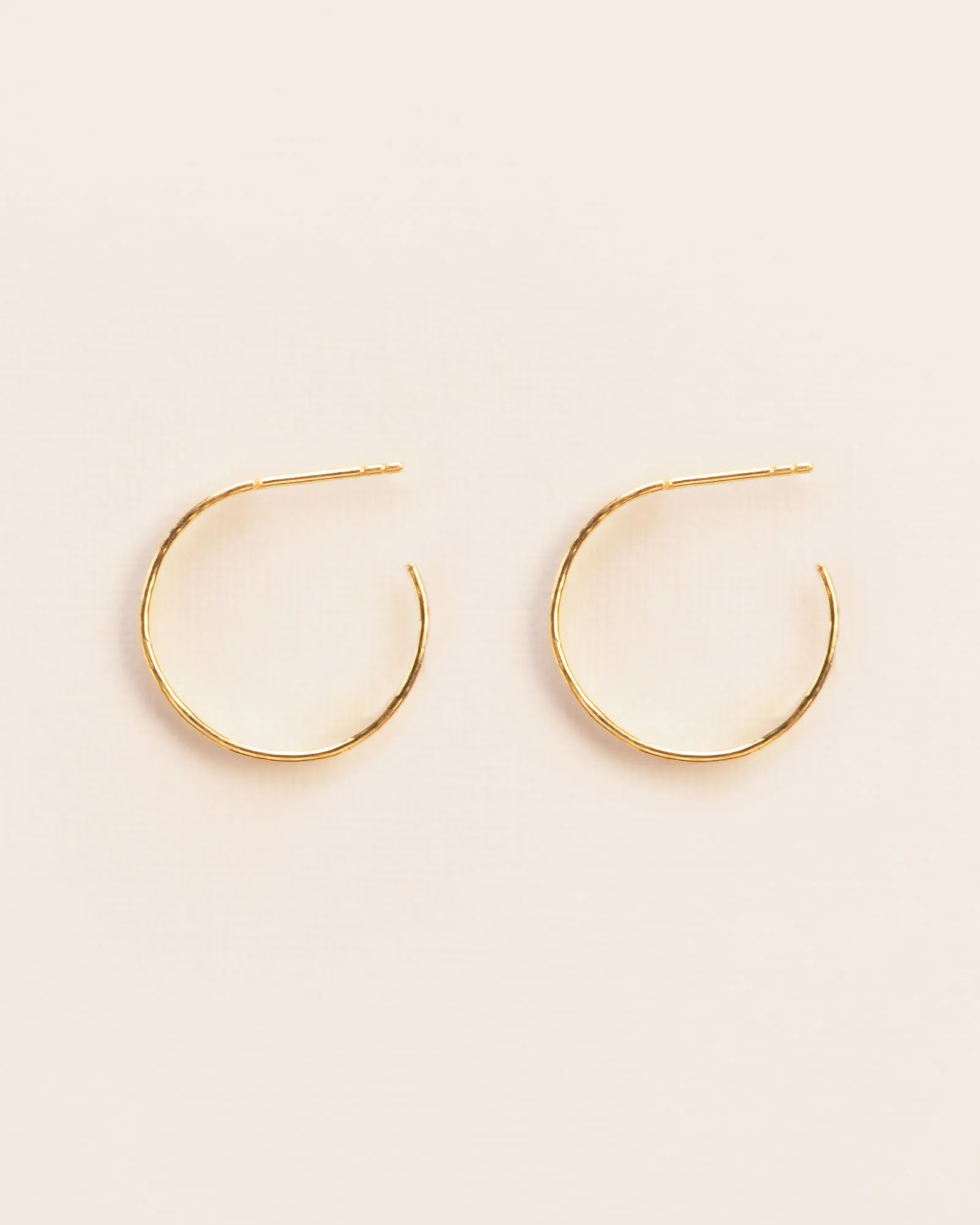 18K Simple Gold Hoops