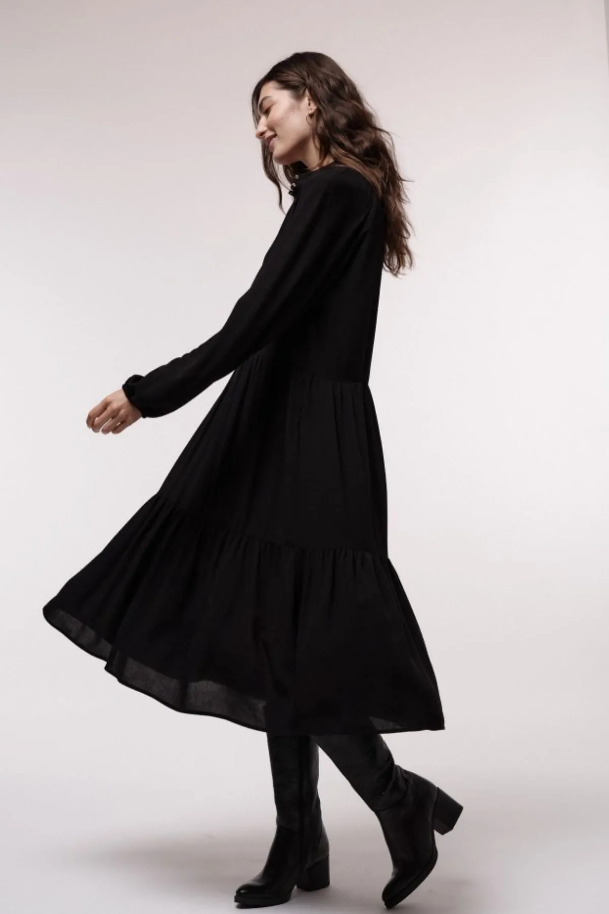 Flare Black Maxi Dress Lanius