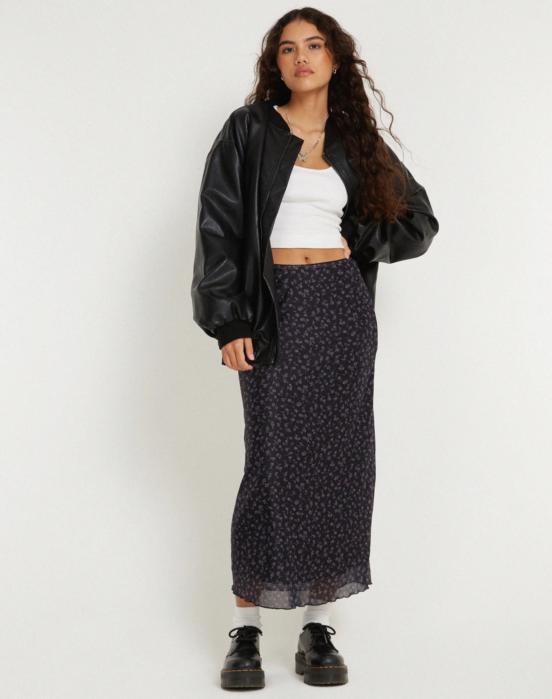 Lassie Maxi Skirt in Dark Ditsy Rose Black