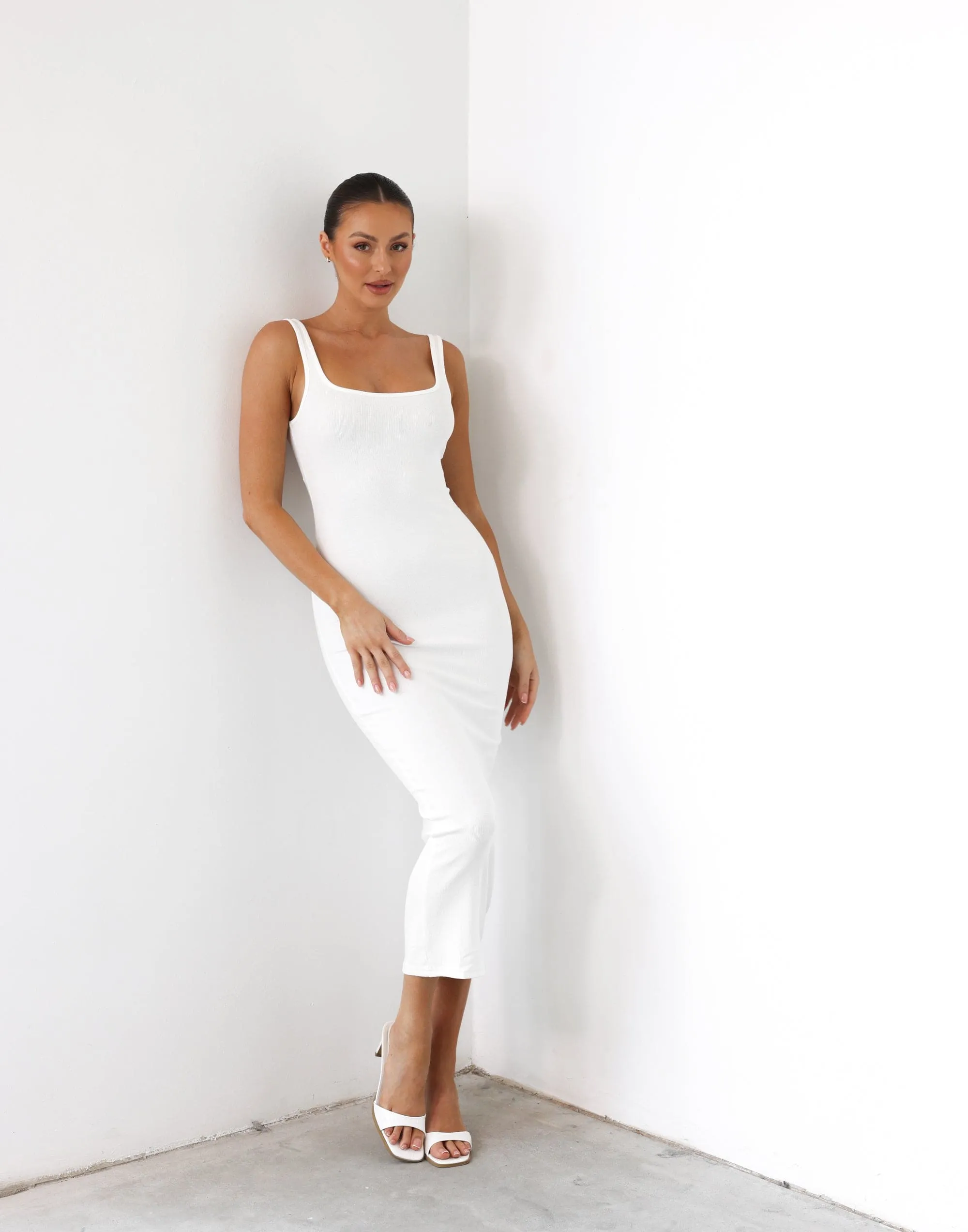 Lenika Maxi Dress (White)