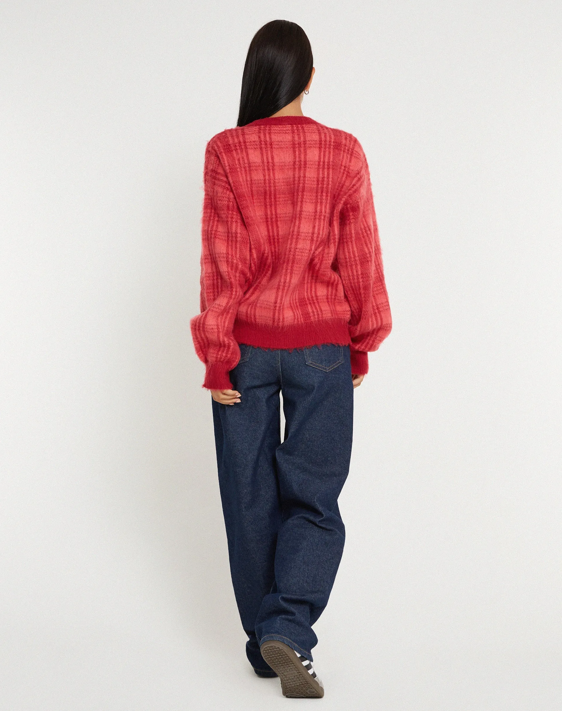 Mihail Knitted Jumper in Red and Pink