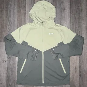 Nike Windrunner Olive