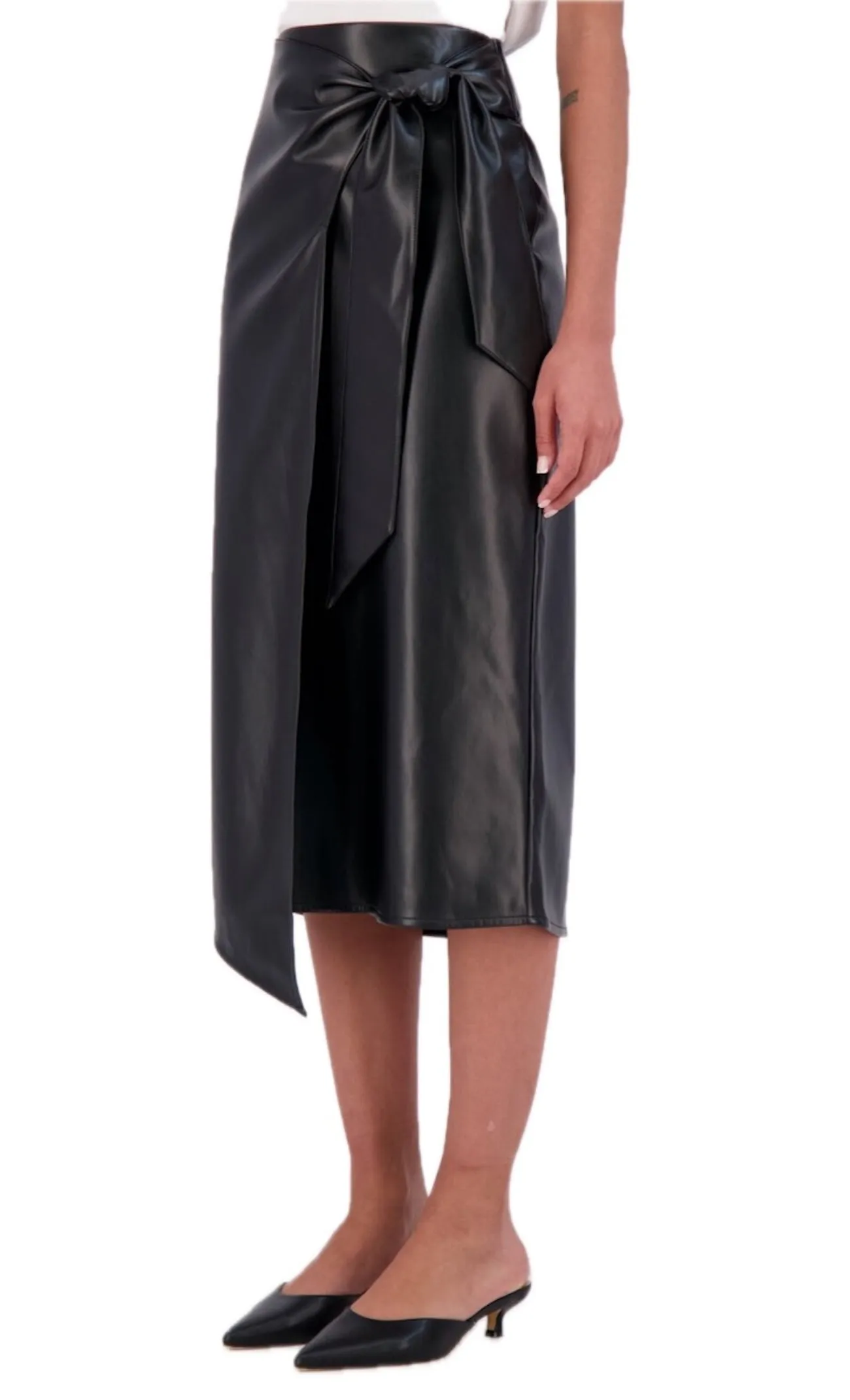 Ookie & Lala Super soft vegan leather side tie maxi skirt