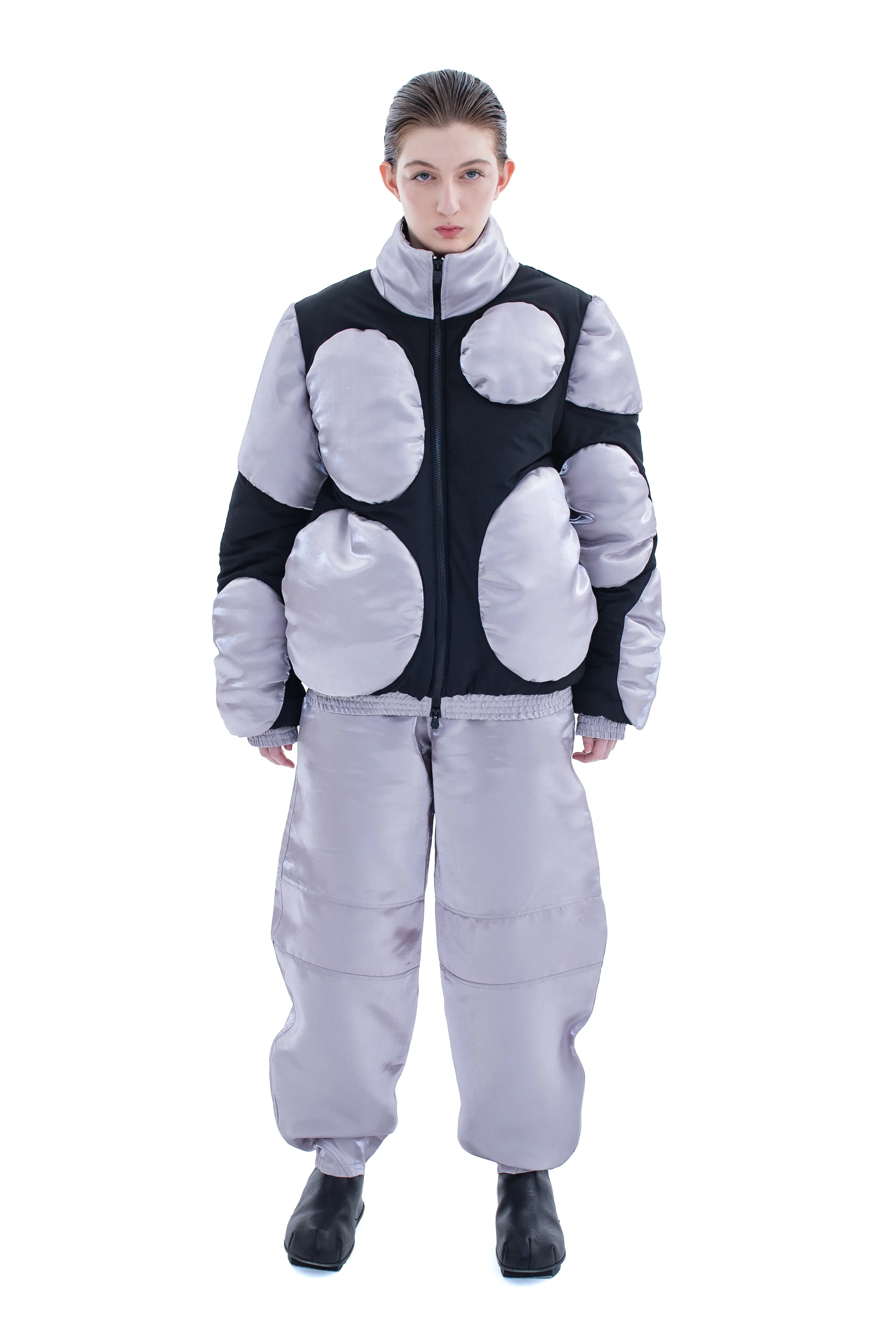 RUN(A)WAY SILVER LIQUID METAL CIRCLES PUFFER COAT