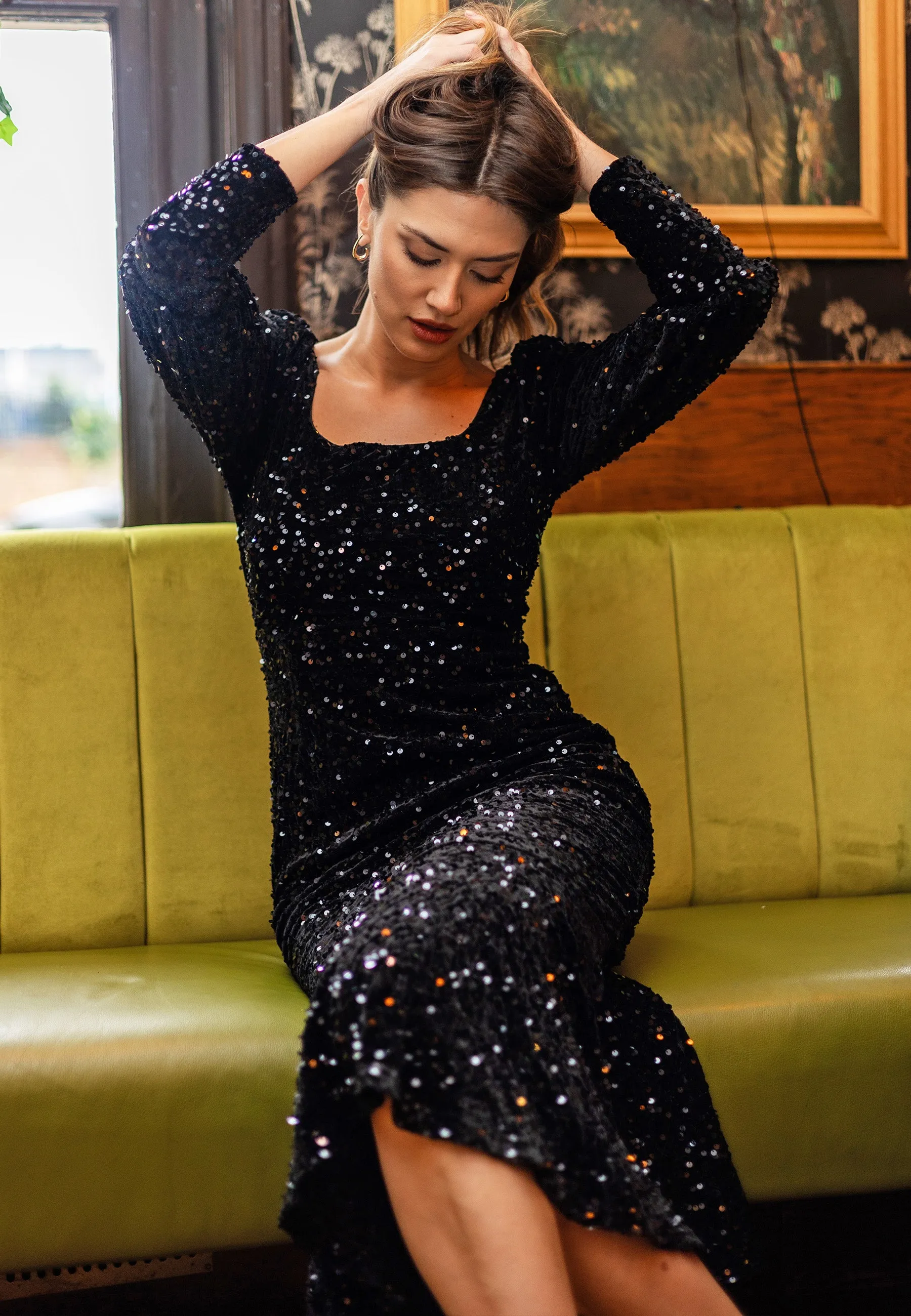 Sequin Velvet Bodycon Long Sleeve Evening Dress In Black