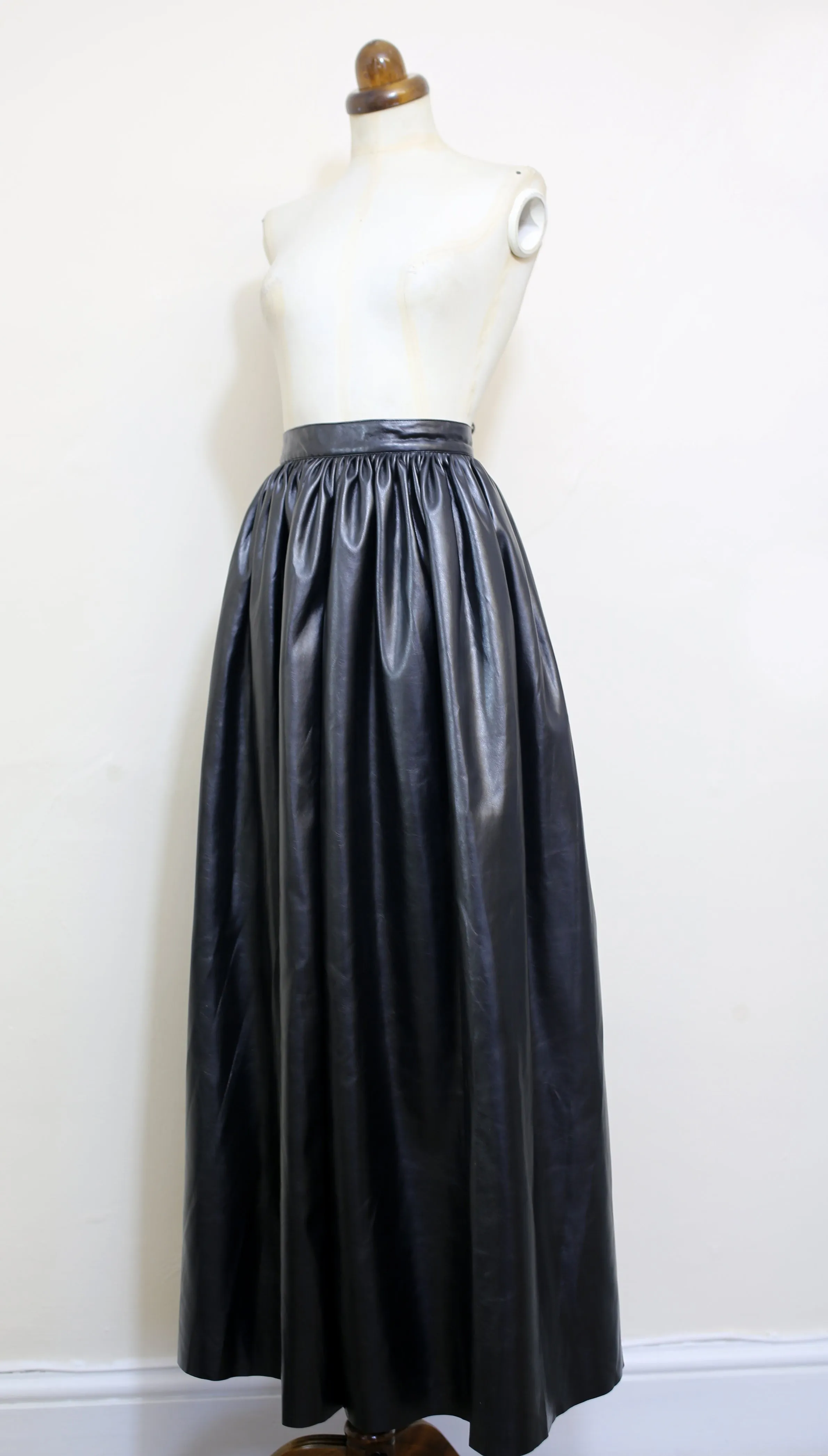 Vintage 1980s Black Faux Leather Maxi Skirt