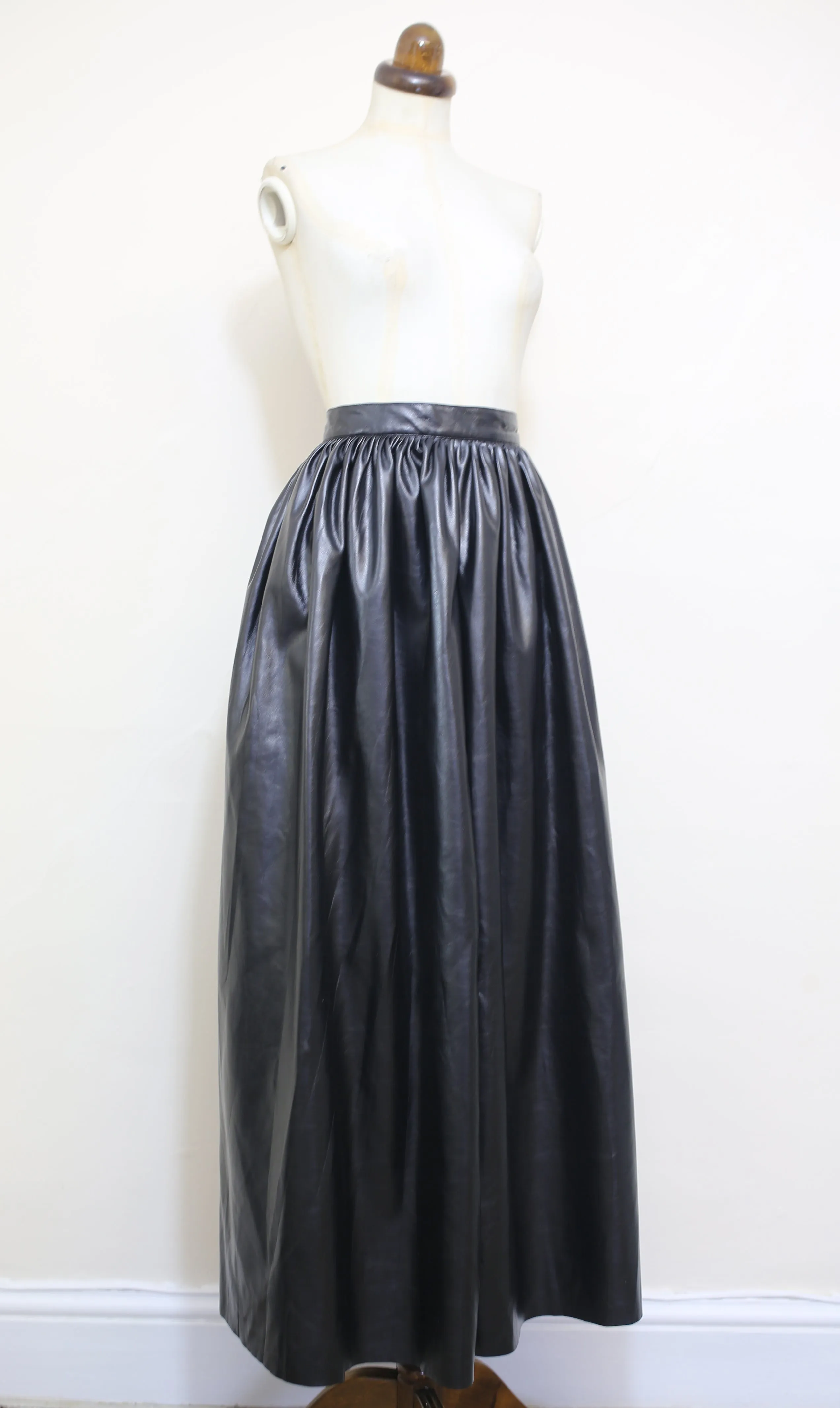 Vintage 1980s Black Faux Leather Maxi Skirt